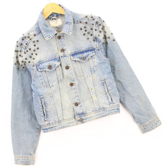 Pull & Bear Denim Jacket Women's Casual Blue Light Washed Button Front Small S - Picture 2 of 9